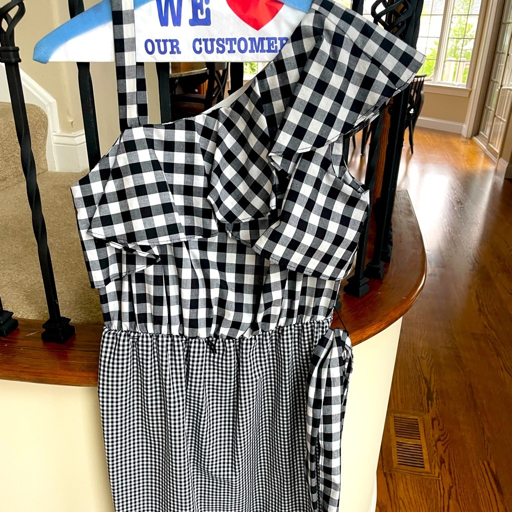 Worn once CK black and white summer dress